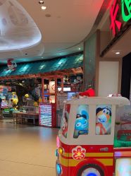 -卡通尼乐园(新达汇三林店)