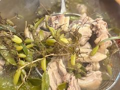 石橄榄炖鸡-洪大厨鸡煲(福田店)