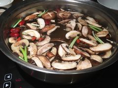 -牛焱·贵州黄牛肉火锅(城西银泰店)