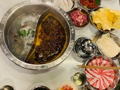 -憨铁匠老火锅(龙岗万科里店)