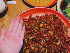 -先启半步颠小酒馆(白麓里店)