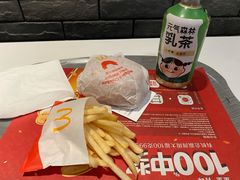 -麦当劳(宝山大厦店)
