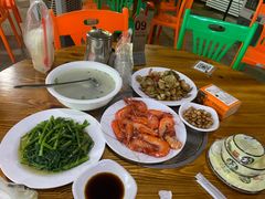 -庆余生平价生猛海鲜(海棠湾林旺夜市店)