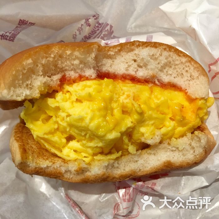 麦当劳(烟台保利店)吉士炒双蛋堡图片 第4张