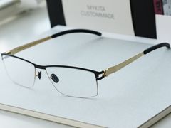 -目艮眼镜SHOWROOM(品牌集合店)