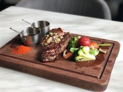 -芳草地西式融合餐厅(回龙窝店)