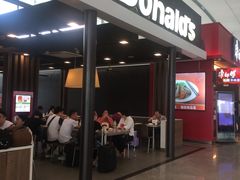 门面-麦当劳(深圳北站高铁店)