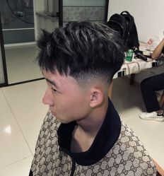 -海文先生国潮烫染男士理发馆