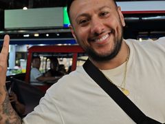 -Dang restaurant (patong phuket)