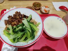 -面春山·传统老卤面(天隆寺店)