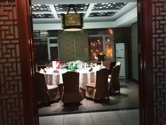 包厢-老六杀猪菜(进乡街店)