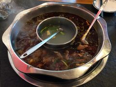 -重庆烧鸡公火锅(簋街店)