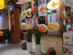 -临湖人家(欢乐大道店)