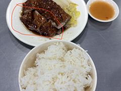 -华香鹅快餐店