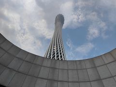 -广州塔卢特斯法国旋转餐厅