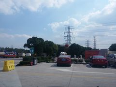 -小昆山服务区-停车场