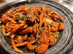 -肥肥虾庄·金牌油焖大虾(汉街SKP店)