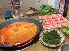 -巴卤社老火锅(财富店)