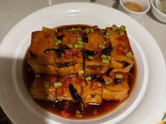 -聚友斋(陶瓷琉璃馆水晶街店)
