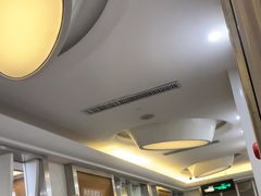 -圣呗口腔·舒适化种植牙·矫正中心(广州总院)