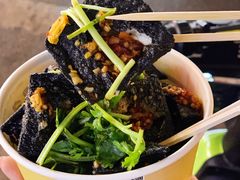 -黑色经典臭豆腐·湖南特产(步行街店)