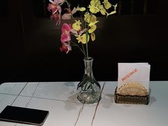 -阿瓦山寨·湘菜现炒·剁椒鱼头王(咸阳总店)