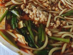 -官渡李记小锅米线(新亚洲体育城百合园东北)