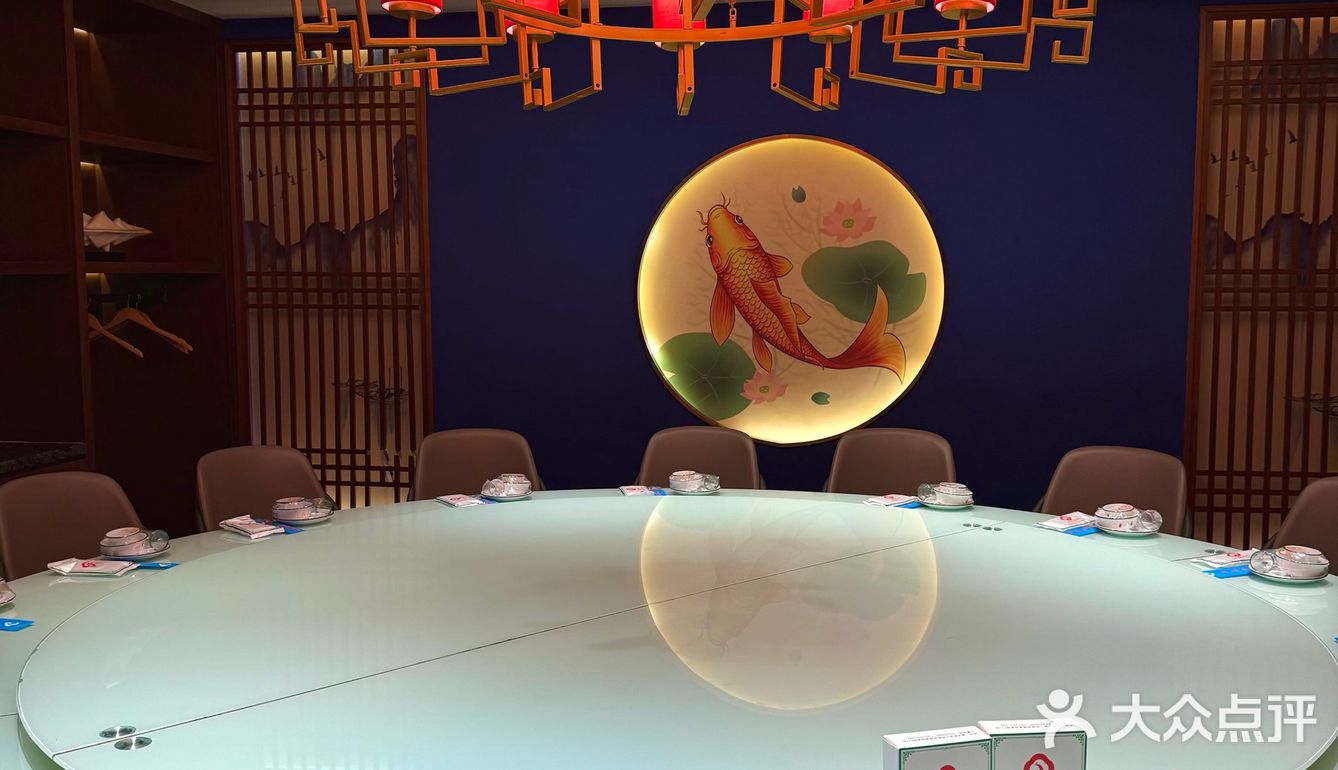 [礼花]凤霞海鲜楼·美食之旅开启🚢吃海鲜咯～