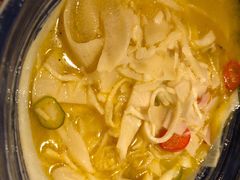 鸡汁脆笋煲-胡桃里音乐酒馆(万科城市广场店)