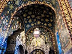 -滴血救世主教堂