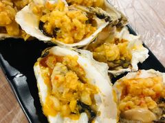 -老街烧烤大排档·地道湖北菜·龙虾馆(汉口火车站店)