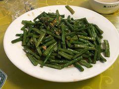 -雪湖煜辰鱼头老店(雪野湖店)