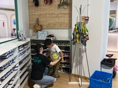 -ROCKPLUS攀岩馆(环宇城店)