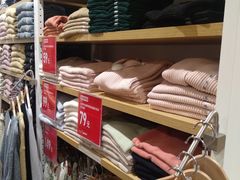 -优衣库(上海虹口龙之梦店)