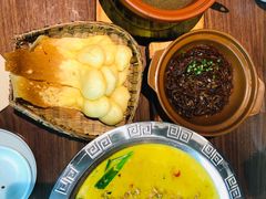 -有红鸡毛店·川菜(建设路店)