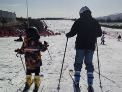 -华彬猛犸滑雪场