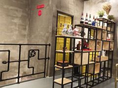 -臻鲜燕海鲜融合餐厅(金陵style店)