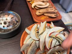 -芸鲜季·云南野生菌餐厅· 云南风物味研社(闵行店)