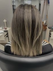 -藤野造型烫发染发