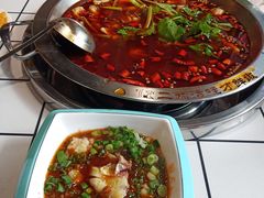 -蛙一刀·麻椒鱼火锅(金仙桥店)