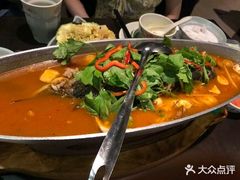 明炉酸梅鲈鱼-大头虾越式风味餐厅(光明广场店)