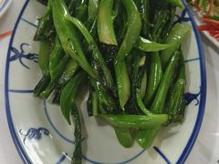 -明本湛江鸡•海鲜小厨(陈家祠店)