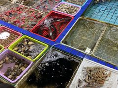 -霞涌市场海鲜摆卖区