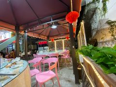大堂-范饭椰林川湘味海鲜·椰子鸡(三亚湾椰梦长廊店)