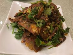 -唐师傅湘西名菜馆(武陵路店)