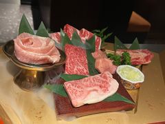 -铭牛烧肉·和牛海鲜自助(高新月牙湖店)