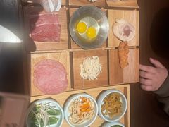 -银米·云南传统过桥米线(双廊黑金冠店)