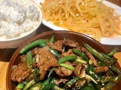 米饭-禧福徕盆盆香川菜馆