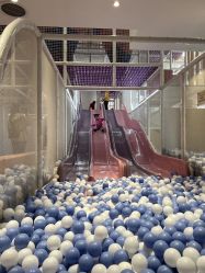 -奈尔宝·儿童乐园·亲子餐厅(华采天地店)