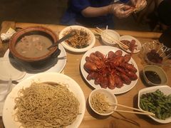 -可可大虾武汉土菜大排档(万松园1店)